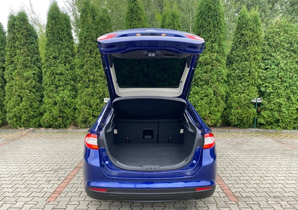 Ford Mondeo cena 66900 przebieg: 93000, rok produkcji 2017 z Chocianów małe 407